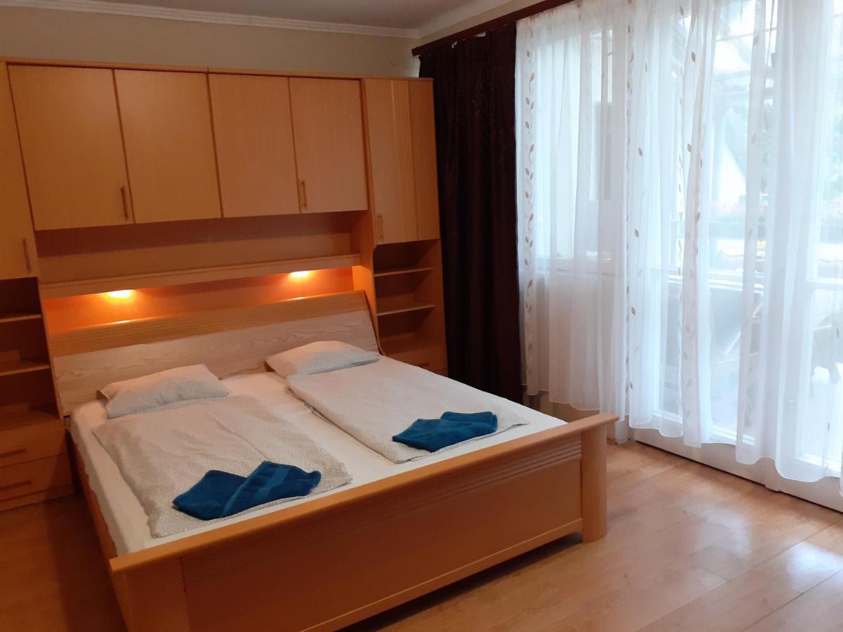 Margareta Apartman - Балатонлелле Екстер'єр фото